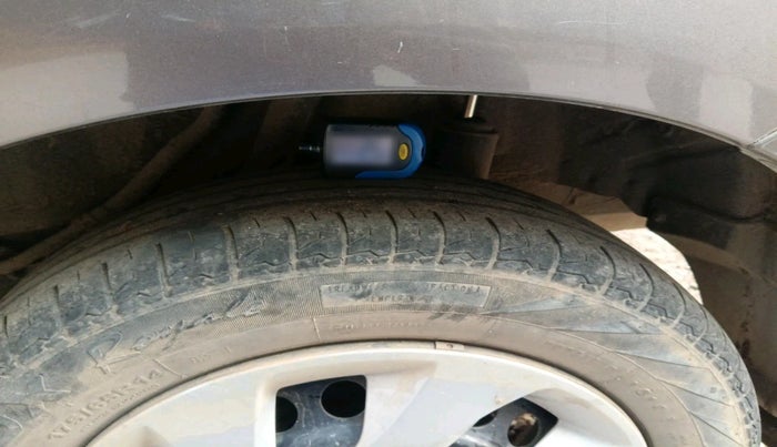 2014 Honda Amaze 1.5L I-DTEC S, Diesel, Manual, 1,14,925 km, tyre