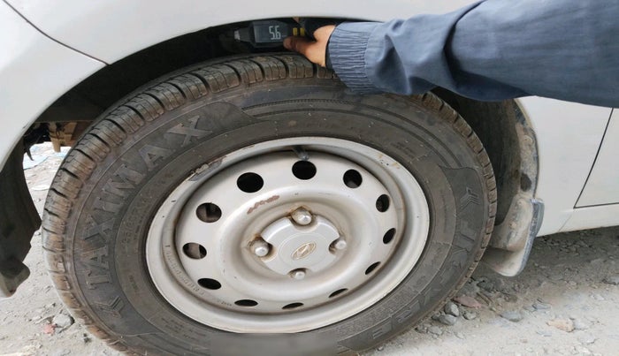 2010 Hyundai i10 ERA 1.1, Petrol, Manual, 76,140 km, tyre