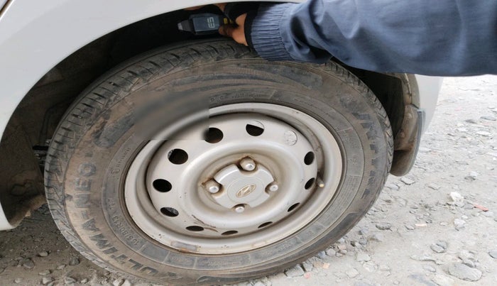 2010 Hyundai i10 ERA 1.1, Petrol, Manual, 76,140 km, tyre