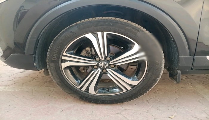 2021 MG ASTOR SHARP 1.5 MT, Petrol, Manual, 47,559 km, tyre