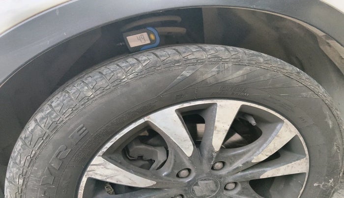 2018 Maruti S Cross ZETA 1.3, Diesel, Manual, 1,12,318 km, tyre