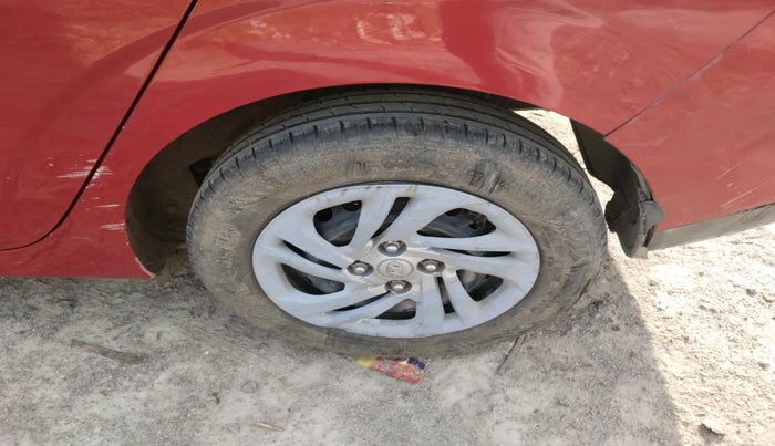 2021 Hyundai AURA S 1.2 CRDI, Diesel, Manual, 82,244 km, tyre