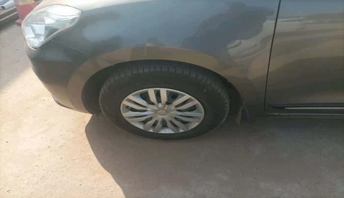 2020 Maruti Dzire VXI, Petrol, Manual, 76,651 km, tyre