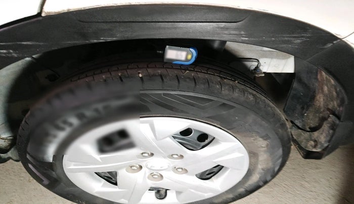 2022 Hyundai VENUE S+ 1.2, Petrol, Manual, 19,137 km, tyre