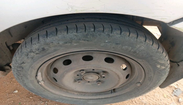 2011 Tata Indica Vista AURA ABS QUADRAJET, Diesel, Manual, 1,57,721 km, tyre