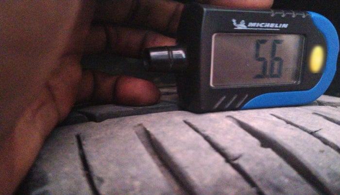 2020 MG GLOSTER SAVVY 6 STR 2.0 TWIN TURBO 4WD, Diesel, Automatic, 38,204 km, tyre