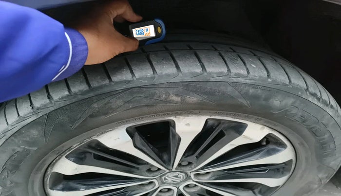 2020 MG GLOSTER SAVVY 6 STR 2.0 TWIN TURBO 4WD, Diesel, Automatic, 99,186 km, tyre