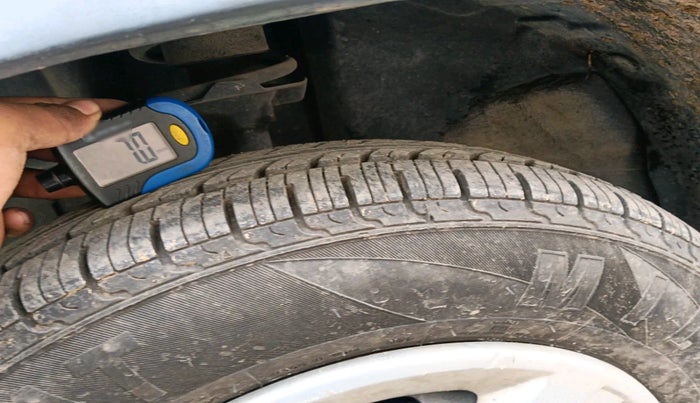 2016 Renault Kwid RXL, Petrol, Manual, 30,620 km, tyre