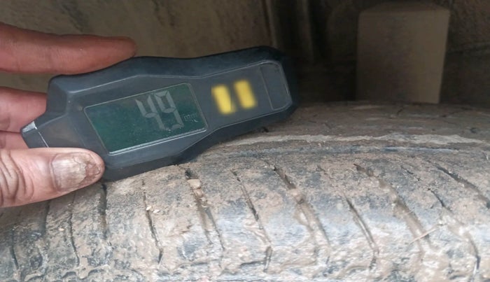 2021 Nissan MAGNITE XL, Petrol, Manual, 17,428 km, tyre