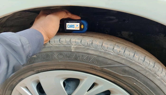 2017 Maruti Swift VDI, Diesel, Manual, 95,575 km, tyre