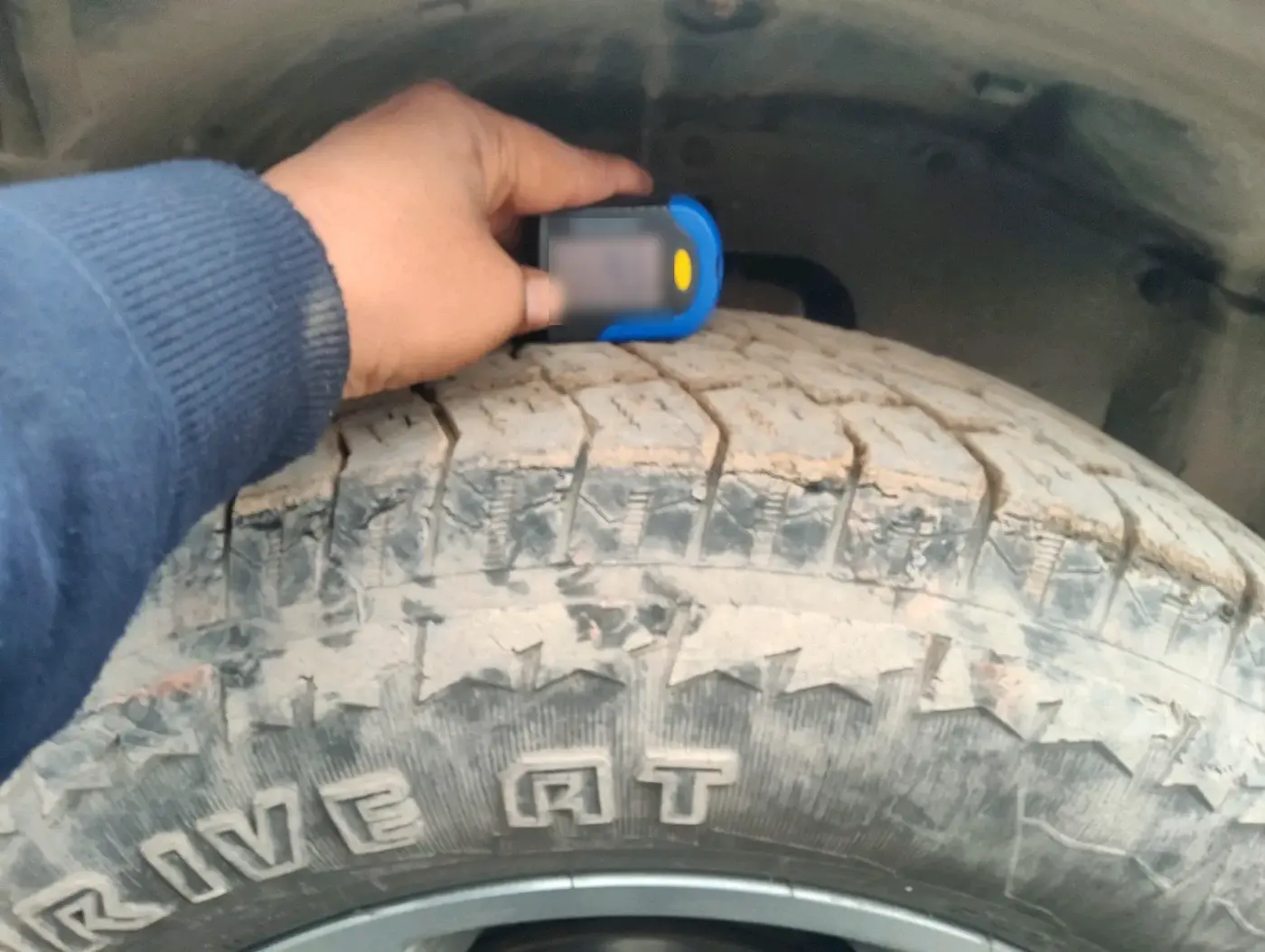 2022 Mahindra Thar LX D AT 4WD HT, Diesel, Automatic, 75,666 km, tyre