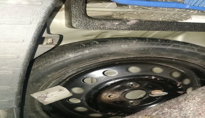 2018 Maruti Wagon R 1.0 VXI AMT, Petrol, Automatic, 60,333 km, tyre