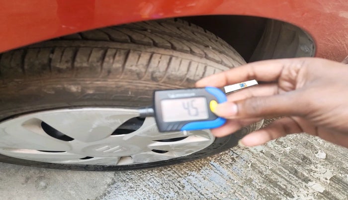 2015 Maruti Celerio VXI AMT, Petrol, Automatic, 53,950 km, tyre