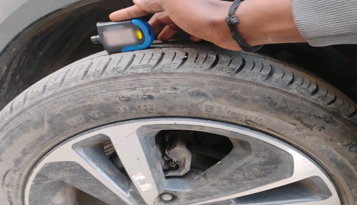 2021 Tata ALTROZ XZ PETROL, Petrol, Manual, 24,950 km, tyre