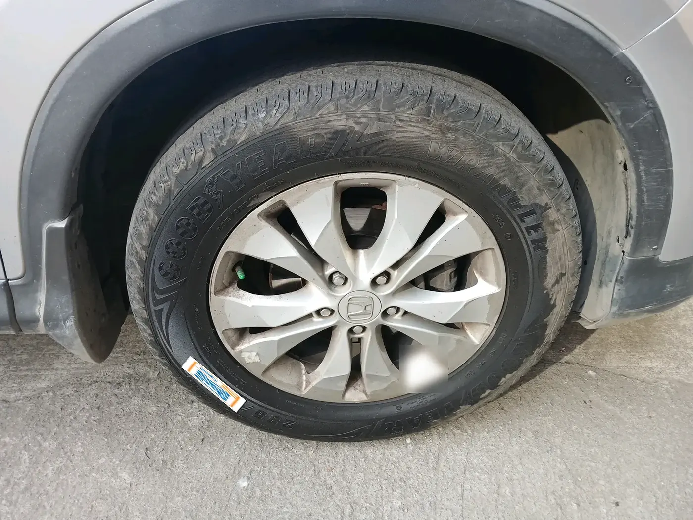 2014 Honda CRV 2.4L 2WD AT, Petrol, Automatic, 96,731 km, tyre