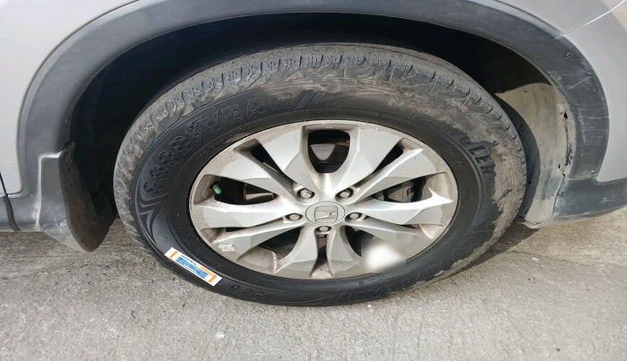 2014 Honda CRV 2.4L 2WD AT, Petrol, Automatic, 96,731 km, tyre