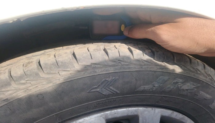 2013 Hyundai i10 ASTA 1.2 AT SUNROOF, Petrol, Automatic, 75,758 km, tyre