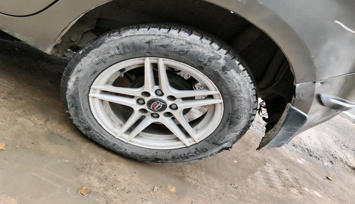 2019 Maruti New Wagon-R LXI CNG 1.0, Petrol, Manual, 1,12,584 km, tyre