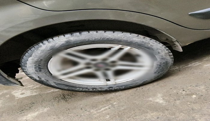 2019 Maruti New Wagon-R LXI CNG 1.0, Petrol, Manual, 1,12,584 km, tyre