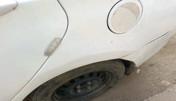 2013 Hyundai Verna FLUIDIC 1.4 CRDI, Diesel, Manual, 1,55,587 km, tyre