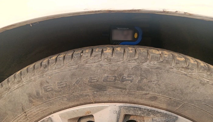 2012 Maruti Ritz LXI, Petrol, Manual, 86,174 km, tyre