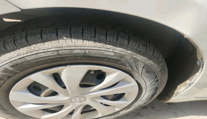 2018 Maruti Swift VXI, Petrol, Manual, 56,751 km, tyre