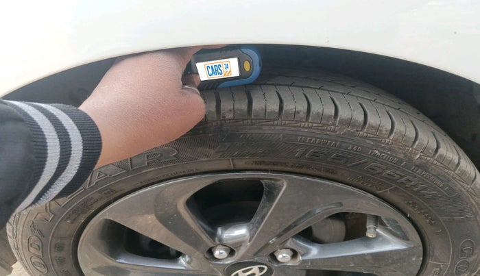 2018 Hyundai Grand i10 SPORTZ 1.2 KAPPA VTVT DUAL TONE, Petrol, Manual, 36,970 km, tyre