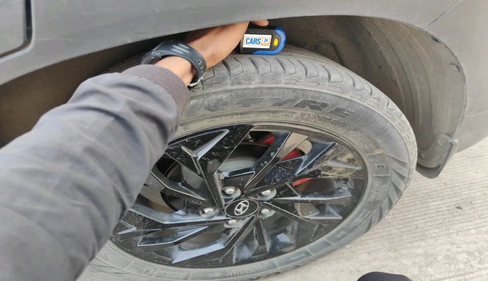 2023 Hyundai Creta SX IVT 1.5 PETROL, Petrol, Automatic, 20,439 km, tyre