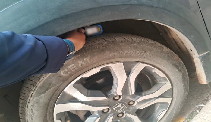 2017 Honda WR-V 1.5L I-DTEC VX MT, Diesel, Manual, 81,762 km, tyre