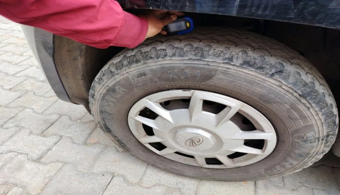 2016 Mahindra TUV300 T8, Diesel, Manual, 79,250 km, tyre