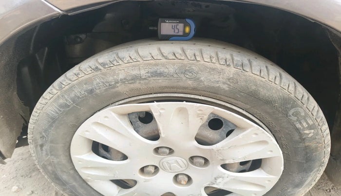 2015 Honda Amaze 1.2L I-VTEC S, Petrol, Manual, 92,484 km, tyre