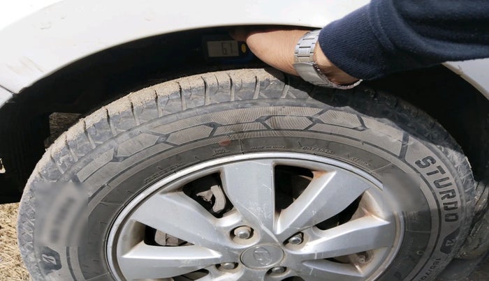 2012 Hyundai i20 SPORTZ 1.2, Petrol, Manual, 1,19,000 km, tyre