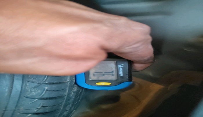 2018 Honda Jazz 1.2L I-VTEC V CVT, Petrol, Automatic, 68,286 km, tyre