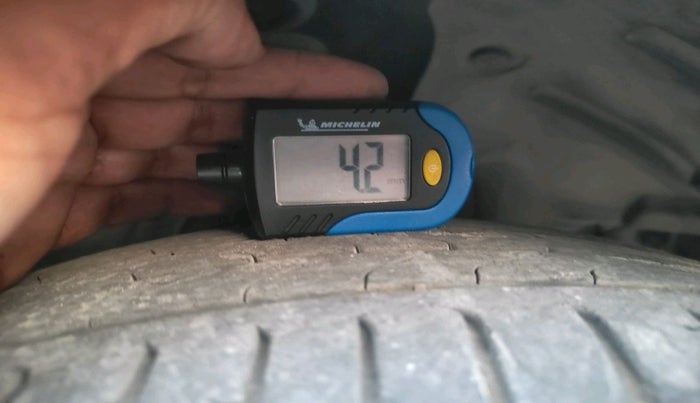 2018 Honda Jazz 1.2L I-VTEC V CVT, Petrol, Automatic, 68,286 km, tyre