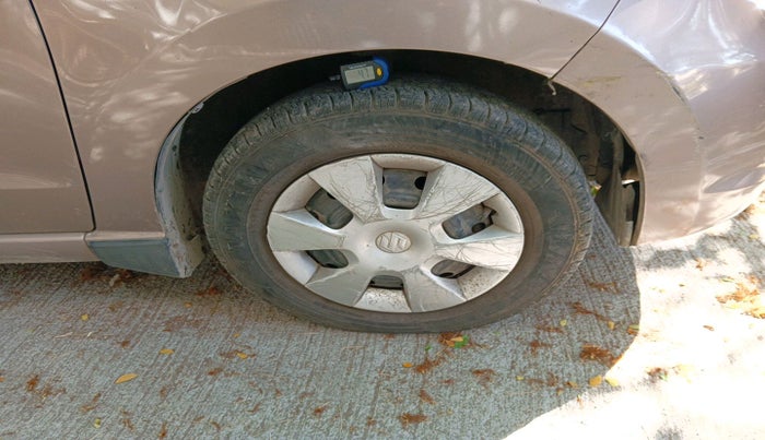 2010 Maruti A Star VXI, Petrol, Manual, 67,038 km, tyre