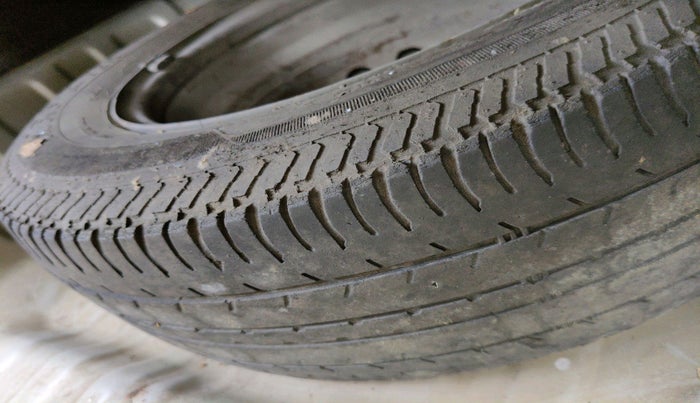 2012 Nissan Sunny XL DIESEL, Diesel, Manual, 73,553 km, tyre