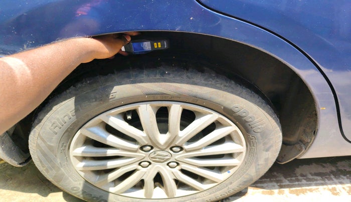 2022 Maruti Dzire ZXI CNG, Petrol, Manual, 32,721 km, tyre