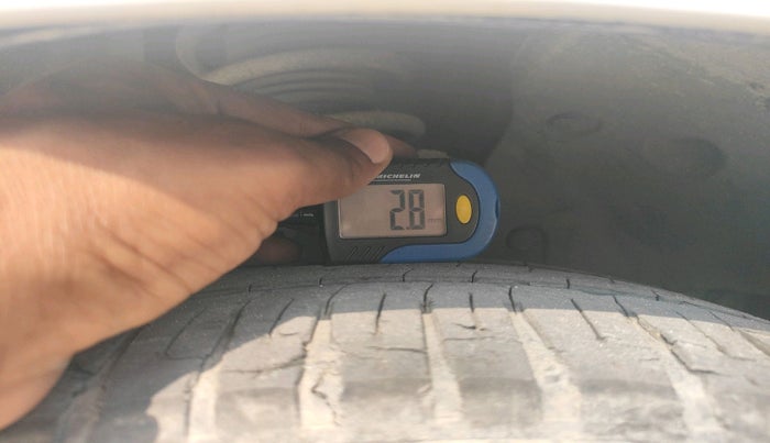 2016 Honda City 1.5L I-VTEC V MT, Petrol, Manual, 95,372 km, tyre