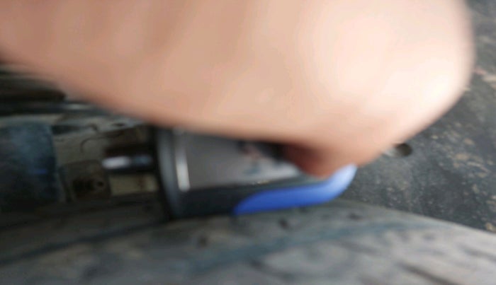 2017 Maruti Dzire ZXI, Petrol, Manual, 31,313 km, tyre