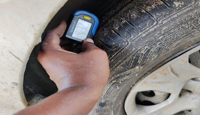 2015 Ford Ecosport TREND+ 1.5L DIESEL, Diesel, Manual, 1,12,122 km, tyre