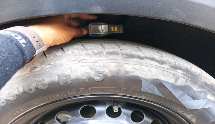 2023 KIA CARENS PRESTIGE 1.5 PETROL 7 STR, Petrol, Manual, 34,325 km, tyre