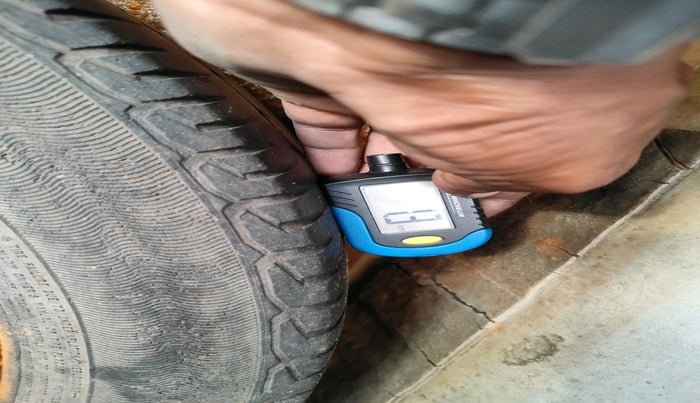 2010 Fiat Linea DYNAMIC 1.4, Petrol, Manual, 40,868 km, tyre