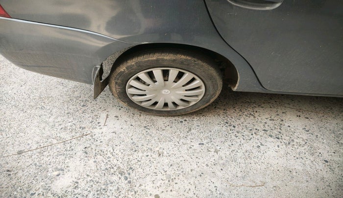 2014 Toyota Etios GD, Diesel, Manual, 2,40,000 km, tyre