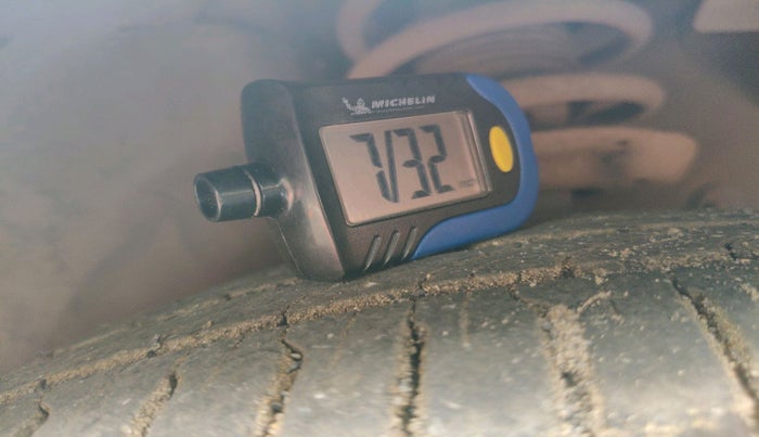 2013 Volkswagen Jetta TRENDLINE TDI, Diesel, Manual, 84,005 km, tyre