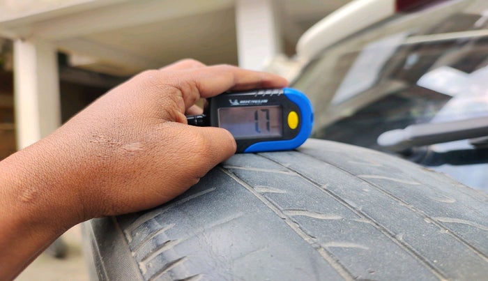 2017 Ford Ecosport TITANIUM 1.5L DIESEL, Diesel, Manual, 1,34,794 km, tyre