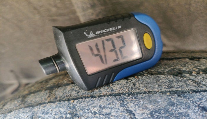 2013 Nissan Micra XE DIESEL, Diesel, Manual, 90,313 km, tyre