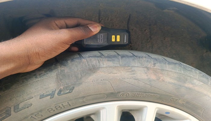 2023 Maruti Dzire ZXI AMT, Petrol, Automatic, 56,059 km, tyre