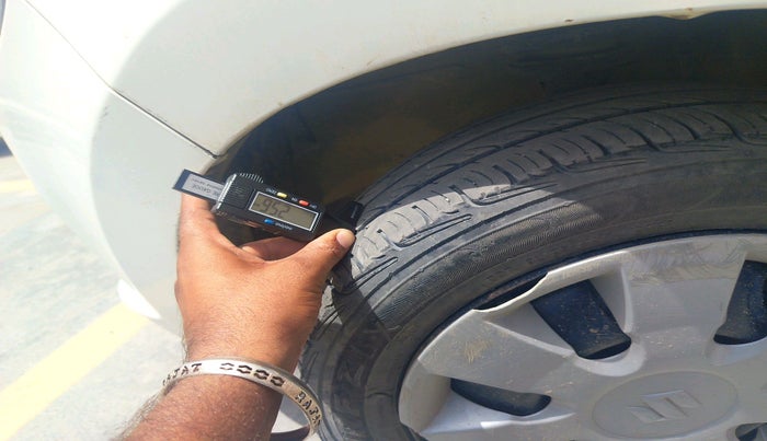 2015 Maruti Alto K10 VXI, Petrol, Manual, 1,07,734 km, tyre