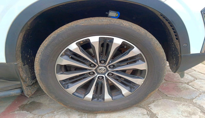 2020 MG GLOSTER SAVVY 6 STR 2.0 TWIN TURBO 4WD, Diesel, Automatic, 54,497 km, tyre