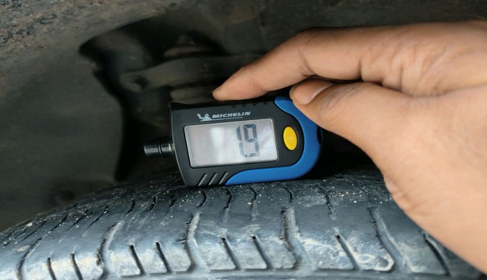 2017 Hyundai Creta S 1.4 DIESEL, Diesel, Manual, 1,78,421 km, tyre